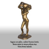 Ragazzo con anfora (cod.0015DG)